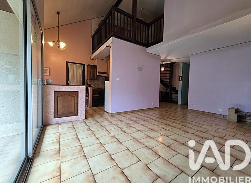 Maison - 106 m² - 5 pièces