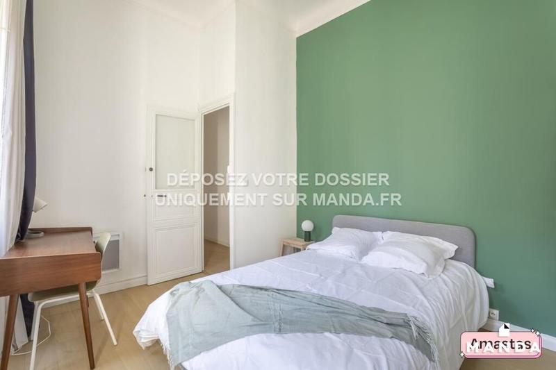 Chambre - 10 m² - 4 pièces