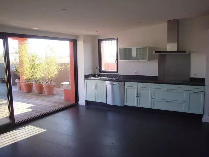 Appartement - 174 m² - 6 pièces