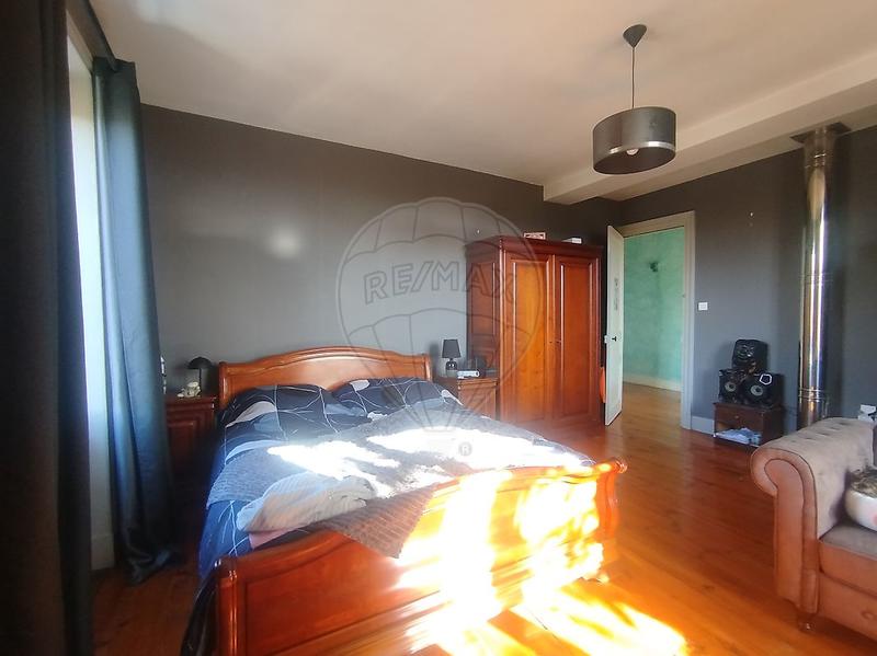 Maison en pierre - 196 m² - 5 pièces