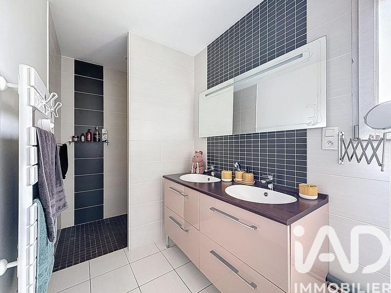 Maison - 134 m² - 5 pièces