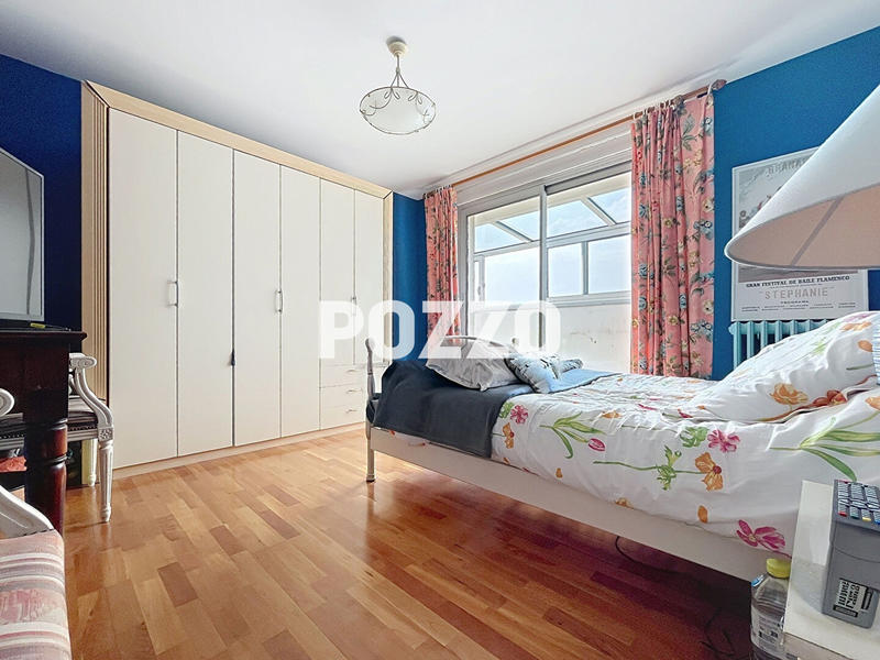 Maison - 174 m² - 7 pièces