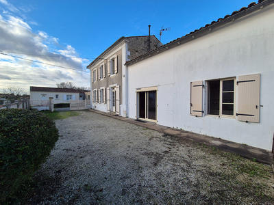 Maison - 125 m² - 7 pièces