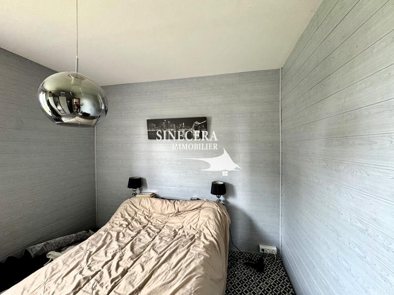 Maison - 243 m² - 10 pièces