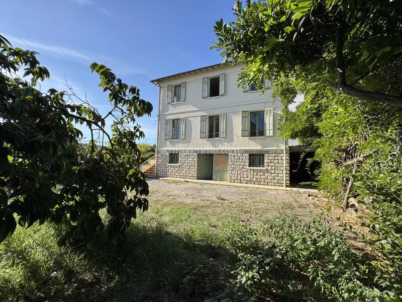 Maison - 138 m² - 4 pièces