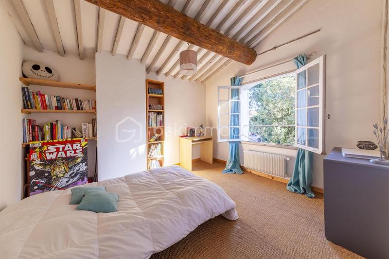 Maison en pierre - 151 m² - 7 pièces