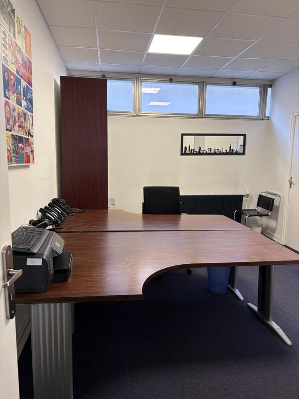 Local commercial - 248 m² - 10 pièces