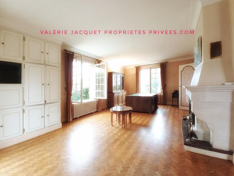 Maison - 160 m² - 7 pièces