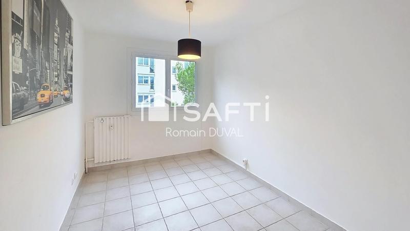 Appartement - 81 m² - 5 pièces