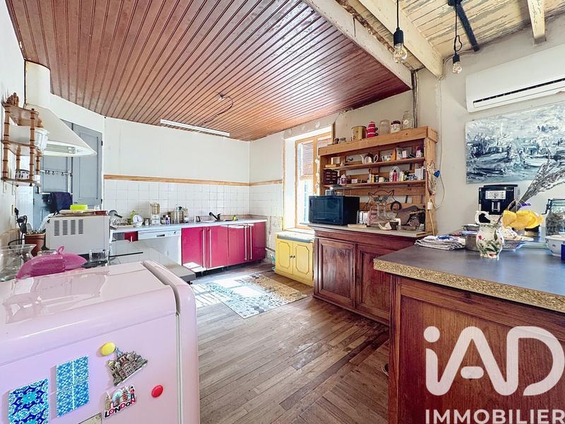 Maison - 179 m² - 8 pièces