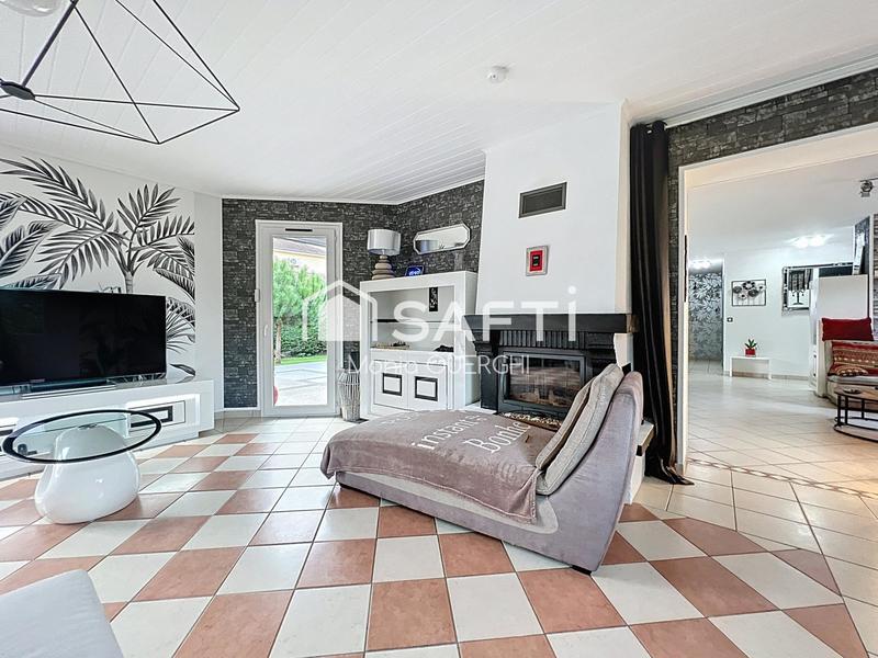 Villa - 173 m² - 8 pièces