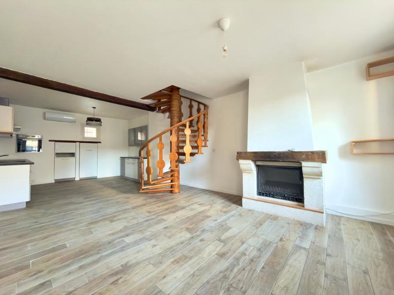 Maison de village - 93 m² - 4 pièces