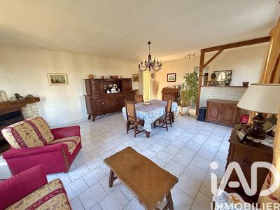 Maison - 98 m² - 5 pièces