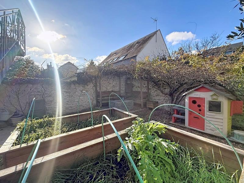 Maison - 170 m² - 8 pièces