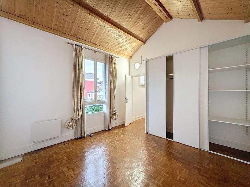 Maison - 131 m² - 8 pièces
