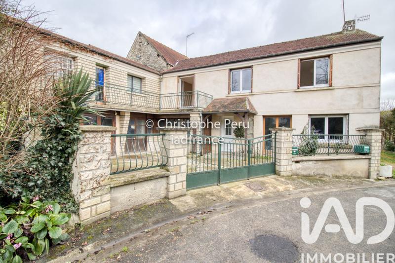 Maison - 188 m² - 9 pièces