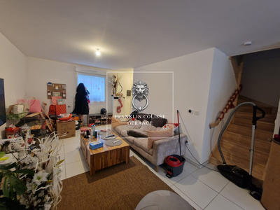 Maison - 88 m² - 4 pièces