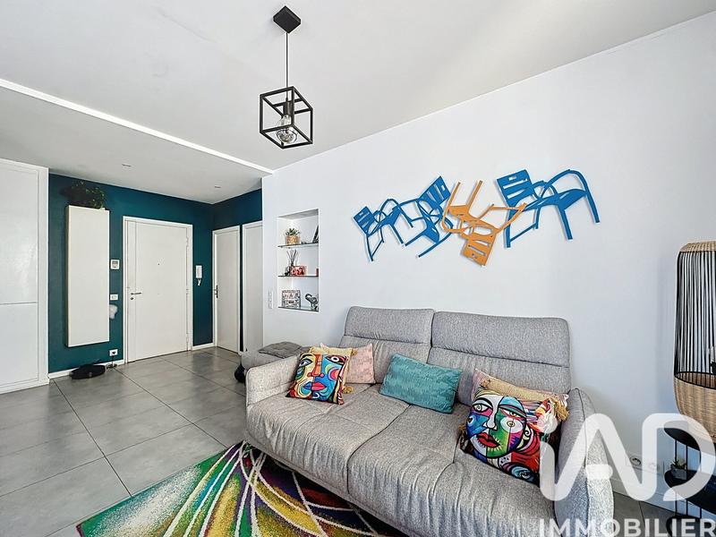 Appartement - 83 m² - 4 pièces