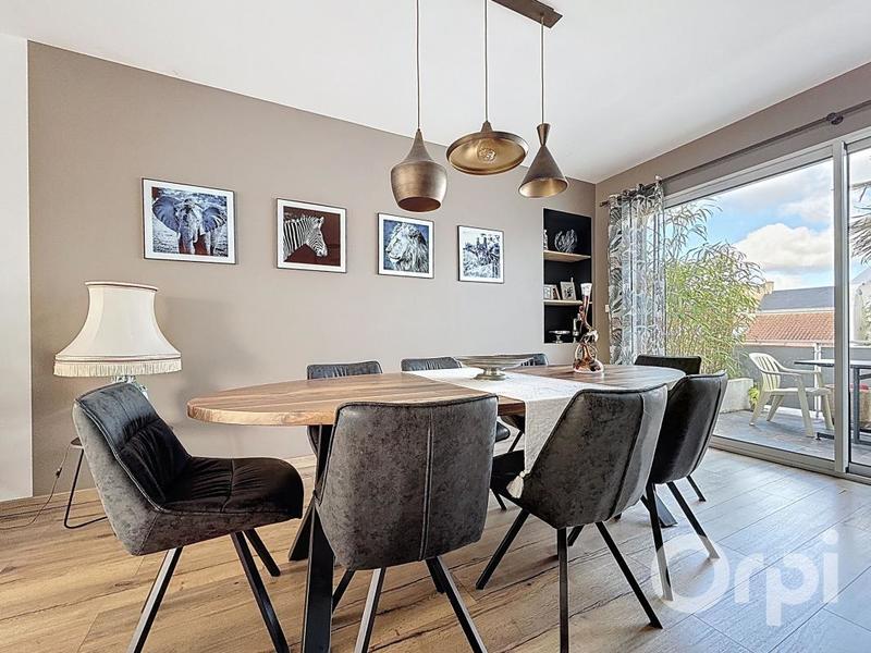 Maison - 199 m² - 4 pièces