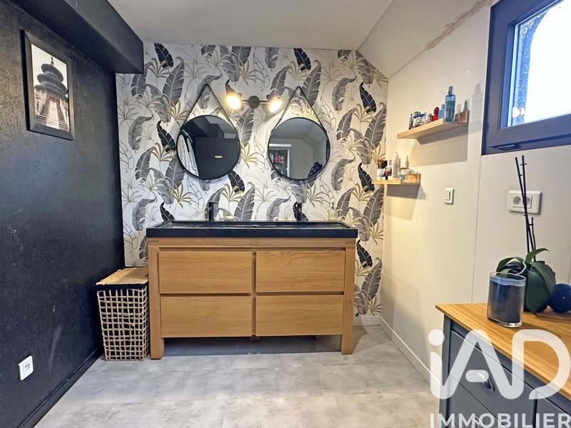 Maison - 190 m² - 7 pièces