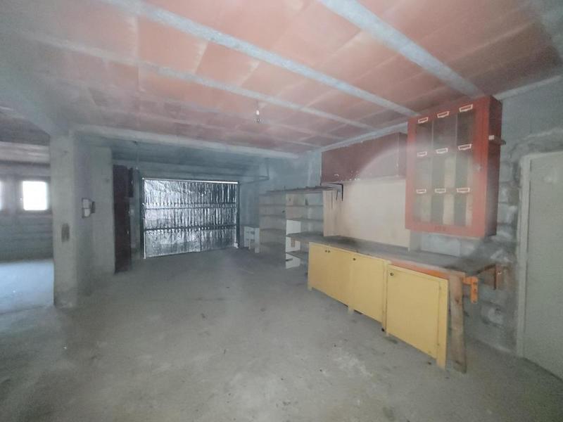 Villa - 276 m² - 8 pièces