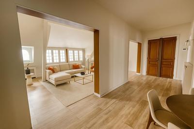 Appartement - 115 m² - 5 pièces