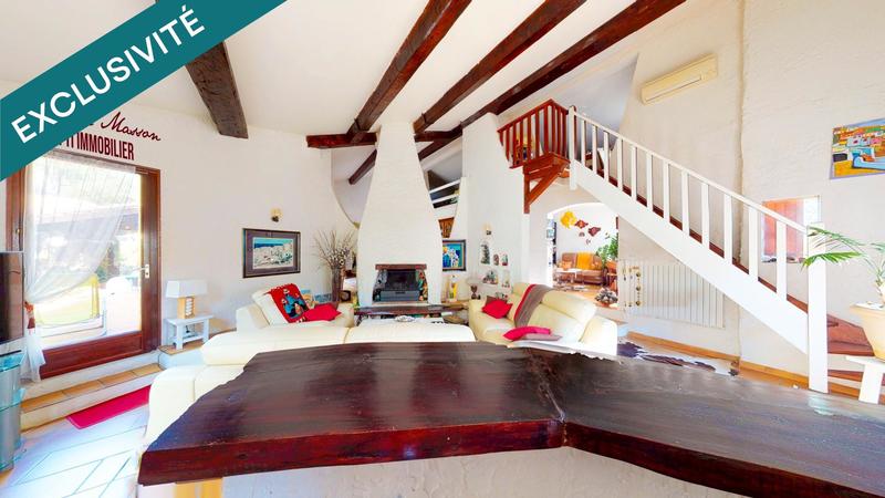 Maison - 210 m² - 7 pièces