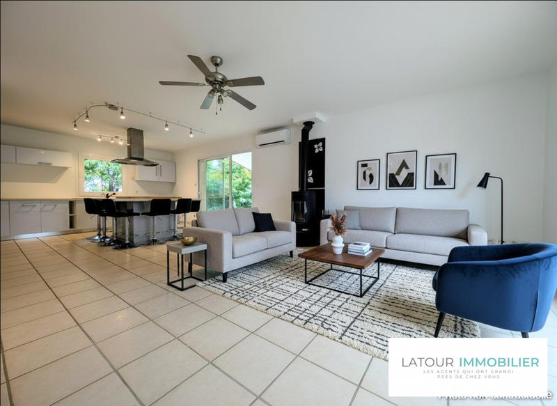 Maison - 101 m² - 5 pièces