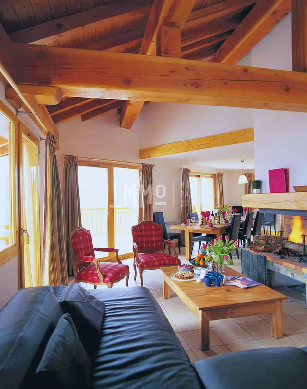 Châlet - 550 m² - 17 pièces