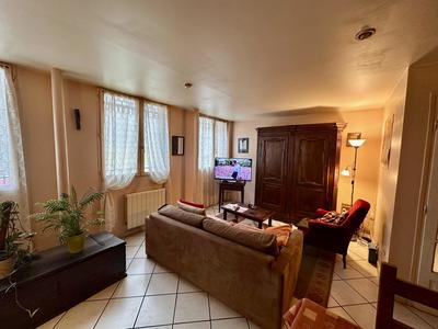 Appartement - 60 m² - 2 pièces