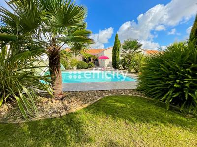 Maison - 135 m² - 6 pièces