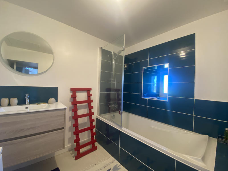 Maison - 190 m² - 7 pièces