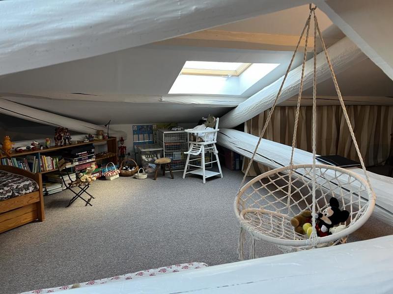 Propriété - 130 m² - 5 pièces