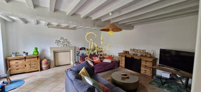 Maison - 205 m² - 7 pièces