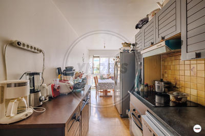 Appartement - 80 m² - 4 pièces