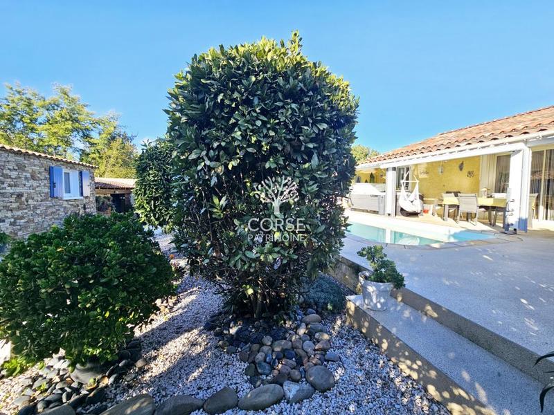 Villa - 130 m² - 5 pièces