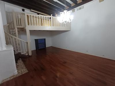 Appartement - 70 m² - 2 pièces