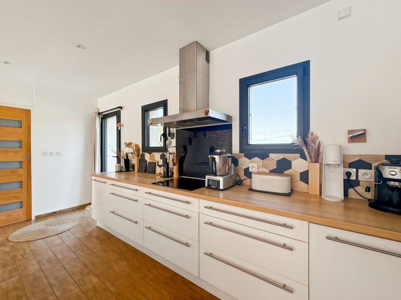 Maison - 185 m² - 4 pièces