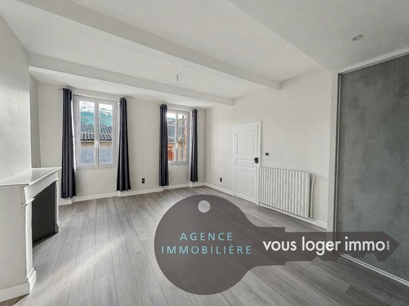 Maison - 214 m² - 7 pièces