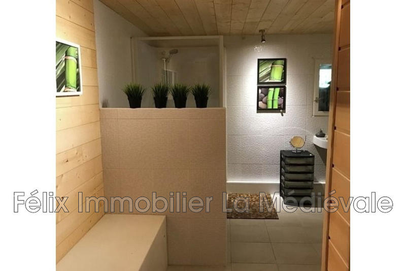 Maison - 185 m² - 4 pièces