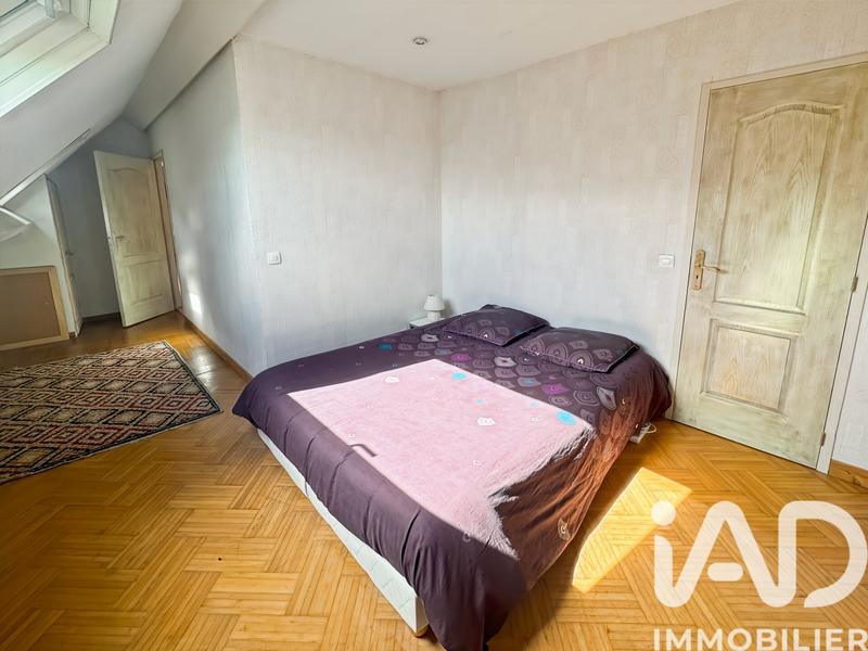 Maison - 190 m² - 8 pièces