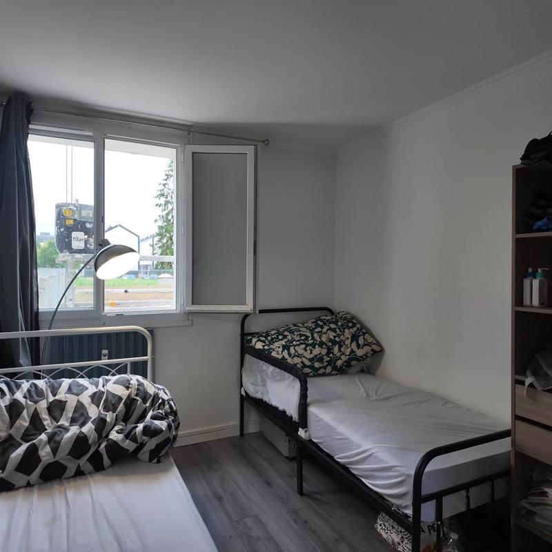 Appartement - 98 m² - 5 pièces