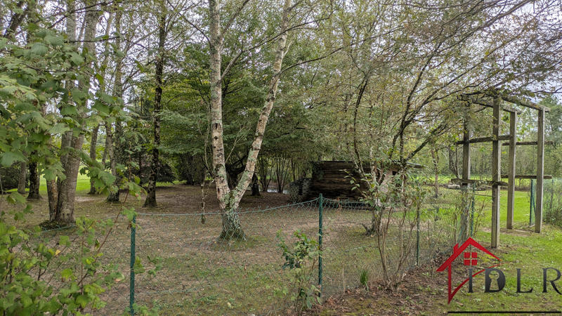 Maison - 210 m² - 6 pièces