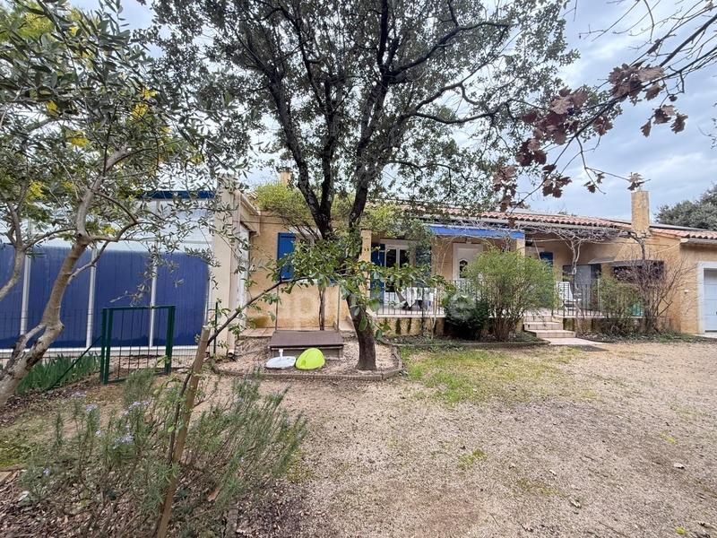 Maison - 102 m² - 5 pièces