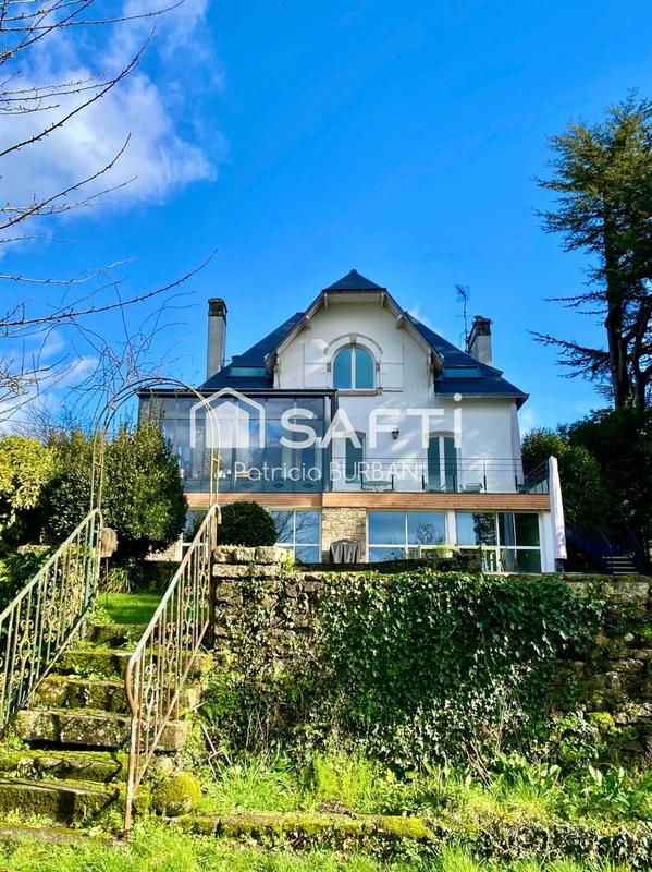 Maison - 184 m² - 7 pièces