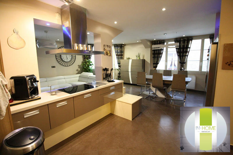 Maison - 147 m² - 1 pièce