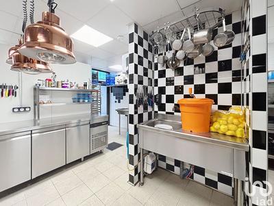 Local commercial - 105 m²