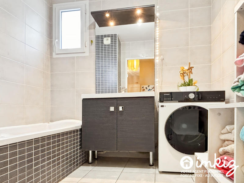 Appartement - 79 m² - 4 pièces