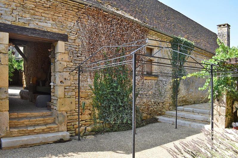 Maison - 187 m² - 10 pièces