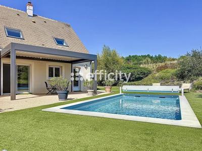 Villa - 290 m² - 9 pièces